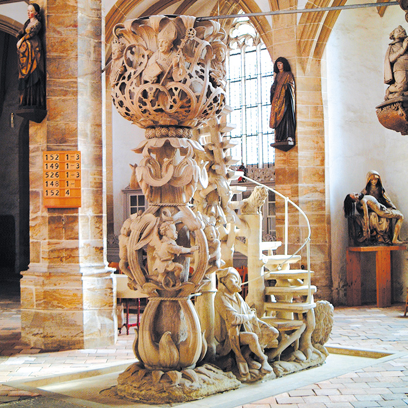 Tulpenkanzel im Freiberger Dom aus dem Chemnitzer Porphyr